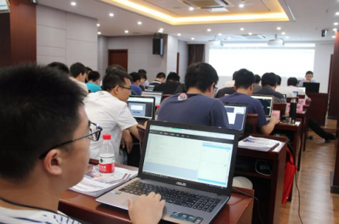 矩陣元受邀為上海金融信息行業(yè)協(xié)會《區(qū)塊鏈技術與應用》高級研修班授課