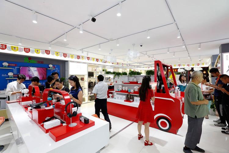 第1000家店正式開業(yè)！京東專賣店首家校園店落地武漢