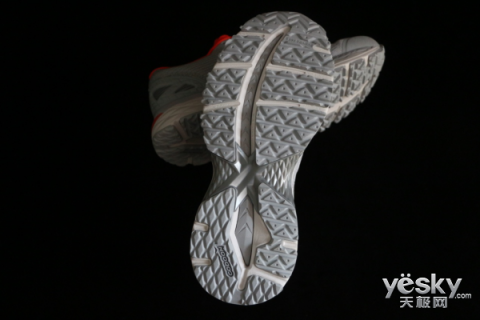 原來(lái)鞋也可以很智能，咕咚智能跑鞋21K體驗(yàn)評(píng)測(cè)