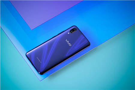 3D幻影極光漸變+靈動水滴屏，vivo X23全面開售倒計(jì)時3天