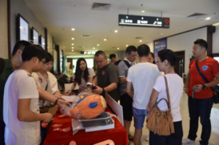 迅雷會(huì)員首期觀影會(huì)：臺(tái)風(fēng)來臨前，也吹不散大家的熱情