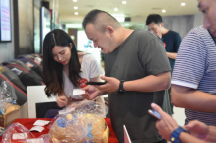 迅雷會(huì)員首期觀影會(huì)：臺(tái)風(fēng)來臨前，也吹不散大家的熱情