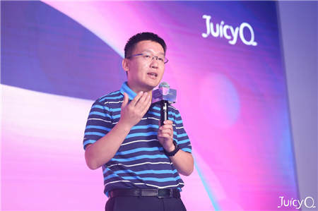 悅享粉科技 綻放女子力！JuicyQ美肌花灑驚艷亮相