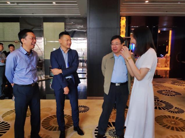 和思易出席戴爾易安信教育行業(yè)客戶高層峰會，看教育未來如何薪火傳承