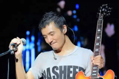 吳秀波公開吐槽李健不用微信，背后真相竟然是……