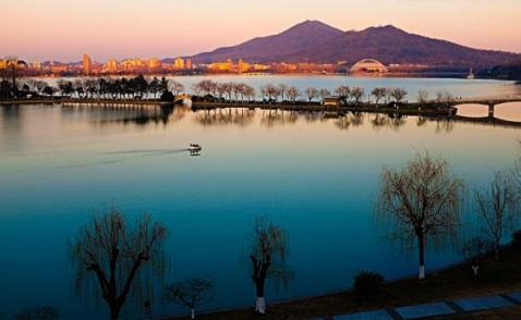 想免費(fèi)游景在運(yùn)動中做公益？那就來和蘇寧“益起善行”吧