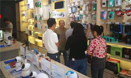 電腦城發(fā)展新契機！益陽及永州京東電腦數(shù)碼專賣店迎來正式開業(yè)