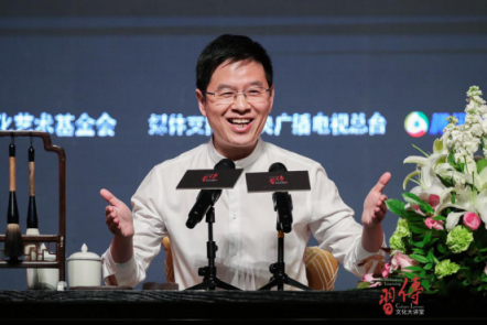 消費(fèi)升級(jí)的同時(shí)更要精神升級(jí)——簡一攜手酈波共話中國儒將精神