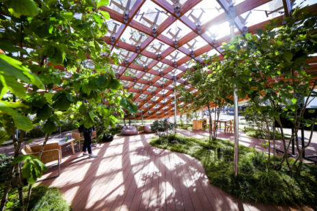 太陽能打造綠色建筑，清潔能源筑造未來庭園家