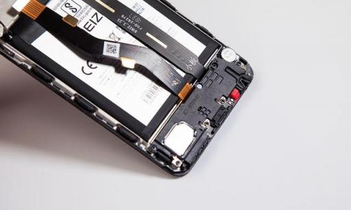 魅族Note8拆解：原來6400次跌落不碎屏的秘密在這里！