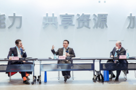 Apollo召開第二屆雄安理事會(huì) 張亞勤：攜手多方共同探索未來智能交通