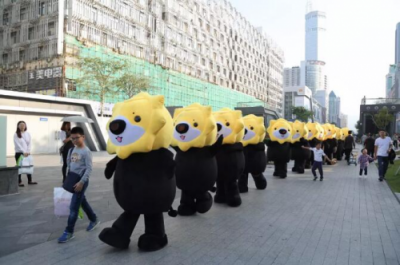 一票萌獅強(qiáng)勢(shì)霸街，沒想到這是蘇寧的“神操作”！