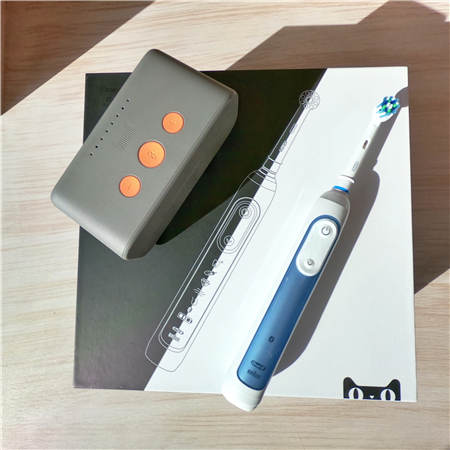 秉承瘋魔精神，歐樂-B聯(lián)合天貓精靈引領電動牙刷智能化時代