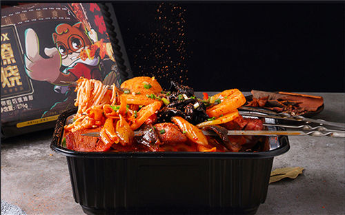 雙11新零食來了！三只松鼠新品發(fā)布會隆重舉行，11款極致單品攜手明星C位出道