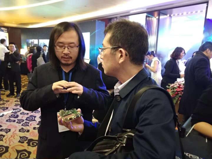 潤和軟件在京發(fā)布AI+戰(zhàn)略 攜六大高性能開發(fā)平臺強勢進軍AI產業(yè)
