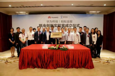 面對瘋狂“剁手”的雙十一，支付安全的問題還在讓你心慌慌嗎？