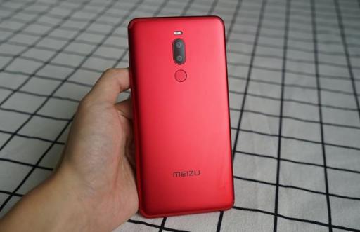熬了整整14個小時，終于把這臺魅族Note8用到?jīng)]電!