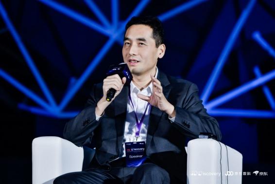 幫人炒菜、擰燈泡、陪伴交流 機器人成JDD熱門話題