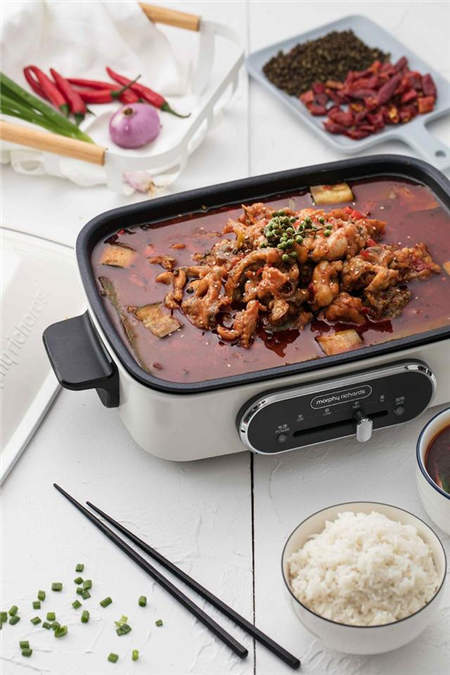 摩飛料理鍋力壓一眾網(wǎng)紅廚具，一鍋嘗遍四季風味！