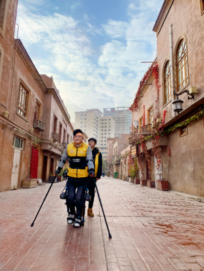 一帶一路，行者無疆：“絲綢之路”上的 特殊旅行者