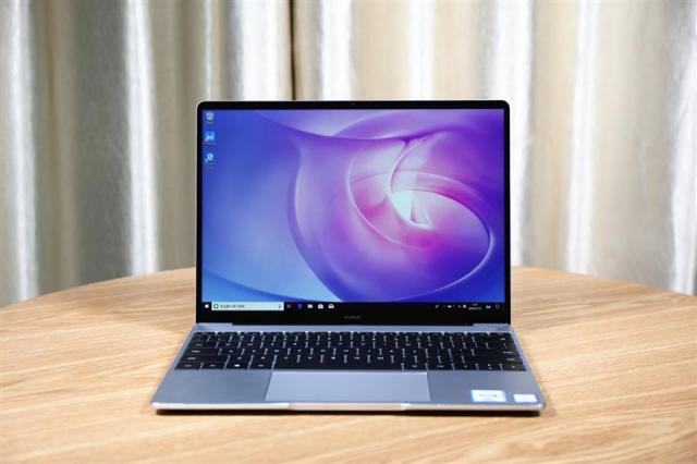 華為MateBook 13 VS聯(lián)想小新Air 13，PC生力軍對(duì)陣?yán)吓趦赫l更勝一籌？