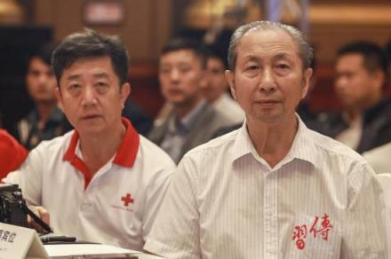 簡一在全國掀起一股國學(xué)熱 第十七站剛剛落地深圳