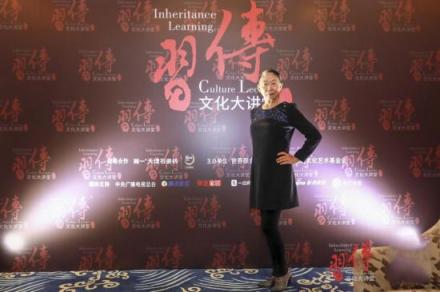 簡一在全國掀起一股國學(xué)熱 第十七站剛剛落地深圳