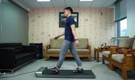 WalkingPad走步機(jī)年度網(wǎng)紅產(chǎn)品，榮獲京東最佳暢銷單品獎