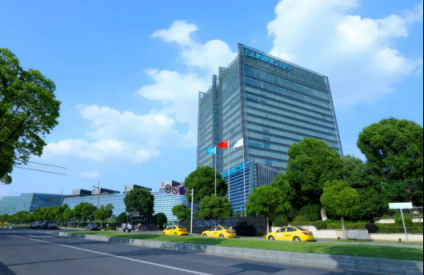 改革開放40年，蘇寧用智慧零售撬動(dòng)零售業(yè)變遷