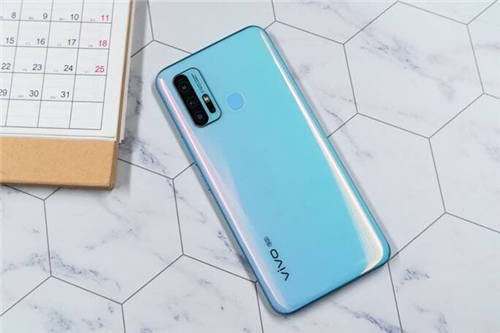 電池最大的5G手機：vivo Z6輕松解決游戲玩家的續(xù)航需求