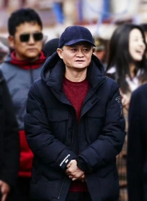 波司登推出三大王牌系列 轟炸時尚圈！