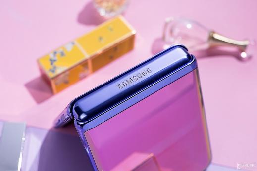 清明上何圖？用三星Galaxy Z Flip幫你get美照