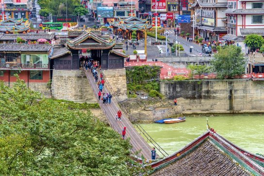 驢跡科技中標瀘定縣全域旅游監(jiān)測管理系統(tǒng)建設項目