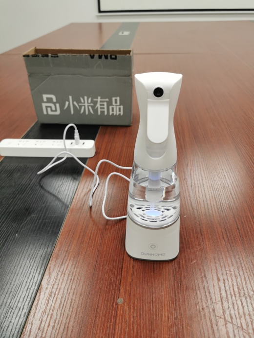家用消毒液制作機(jī)大比拼 小米有品小恬VS氫子貓開(kāi)箱測(cè)評(píng)