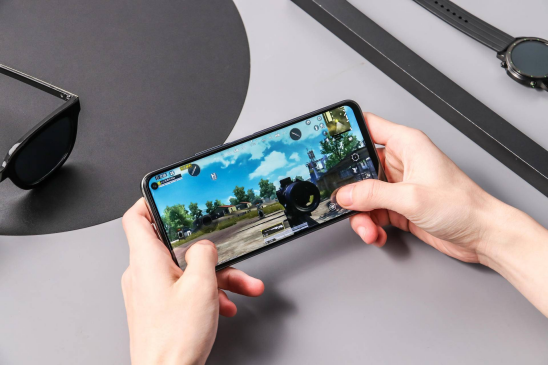 iQOO Neo3手機怎么樣？沒有乞丐版，讓你選機不再糾結(jié)