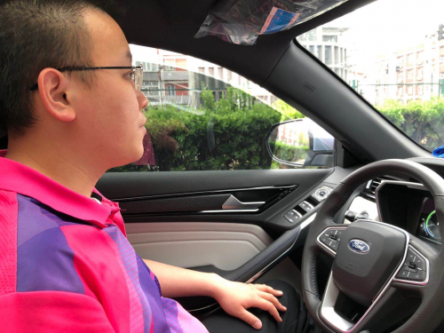 領(lǐng)界EV車(chē)主真會(huì)聊，買(mǎi)電動(dòng)車(chē)“三重要”要記下！