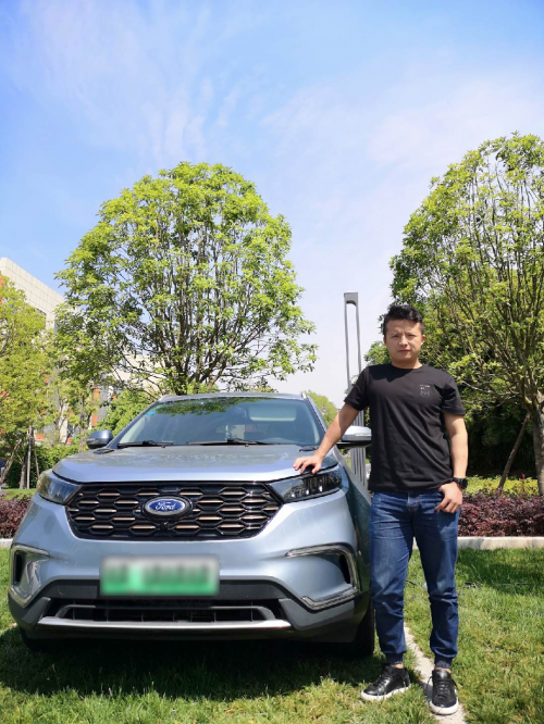 領(lǐng)界EV車(chē)主真會(huì)聊，買(mǎi)電動(dòng)車(chē)“三重要”要記下！
