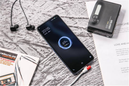 顏值、配置全都要？iqoo neo3參數(shù)配置全面公布