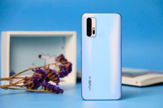 UED科技：vivo Z6冰點價來襲僅需1998起