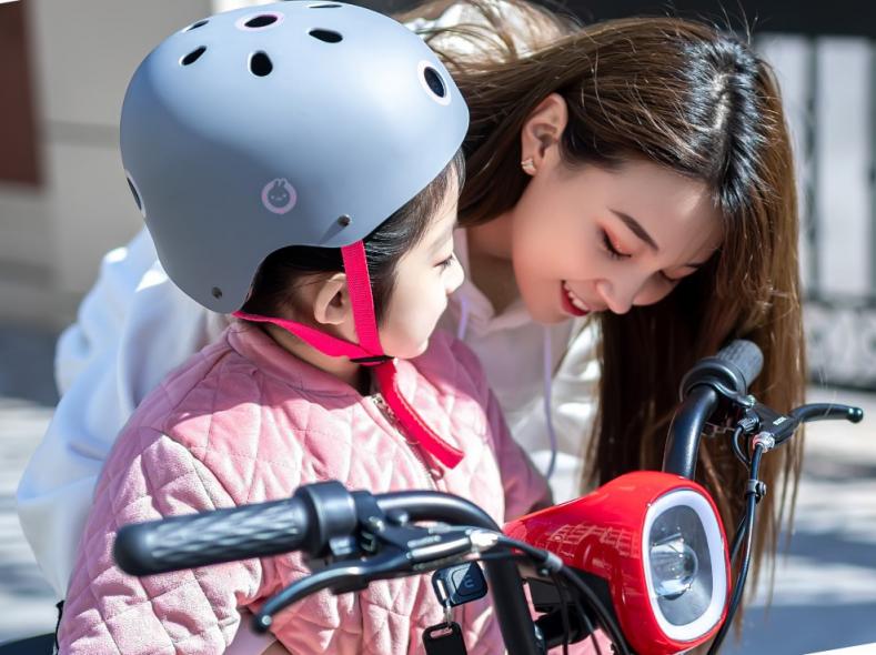 貼心愛瑪放心愛：愛瑪親子車，守護復學路上的親子時光