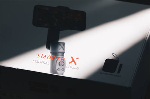 拍好抖音視頻，用智云SMOOTH-X云臺幫你刷朋友圈