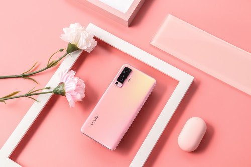 握持手感極佳 vivo X50今日開售價(jià)格3498元起
