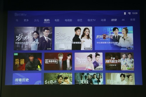 家庭投影如何選？三款投影儀對比測評，高低立見！