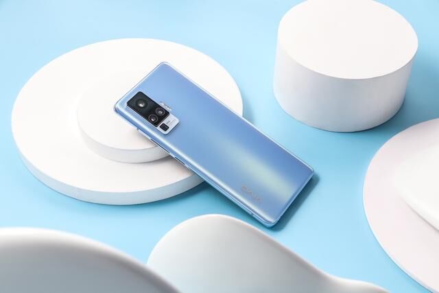 專業(yè)影像旗艦帶來震撼體驗(yàn) vivo X50 Pro搭載超穩(wěn)微云臺技術(shù)