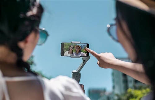 魔爪Mini MX正式發(fā)售，價(jià)格比大疆OSMO Mobile 3便宜近一半
