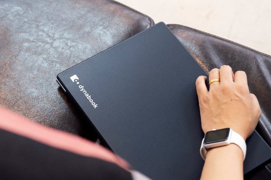 這臺“能文能武”的萬元級工藝筆記本電腦，叫dynabook