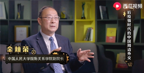 這些電視節(jié)目“紅人”，為何選擇去新媒體做軍事科普？