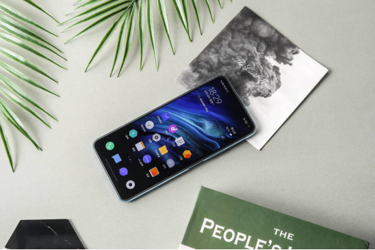 后浪必備iQOO Z1x：5G、高刷、長續(xù)航“三劍合璧”