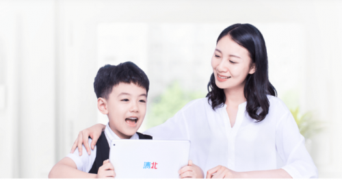 明星寶媽胡可育兒經，抖音直播分享清北網(wǎng)校課“干貨”十足