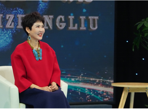 張德芬、盧熠翎做客CCTV發(fā)現(xiàn)之旅，暢談個人成長